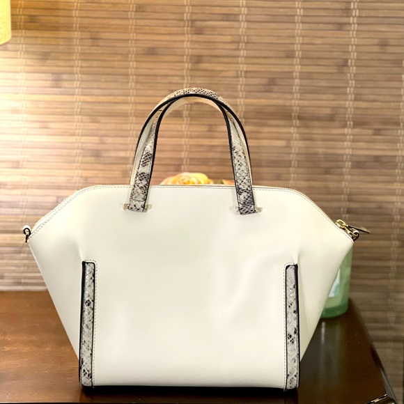 Kate Spade Savannah Parliament Bag - Picture 4 of 8